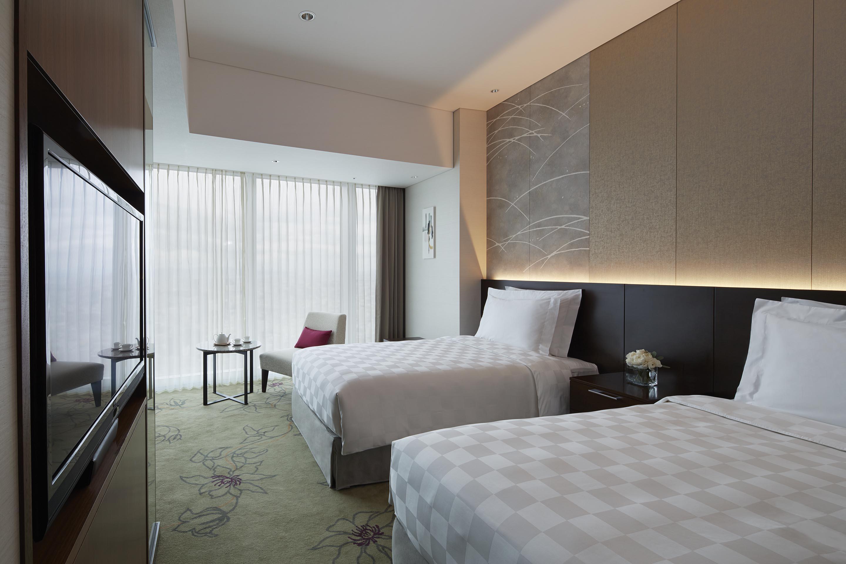 Osaka Marriott Miyako Hotel Екстериор снимка