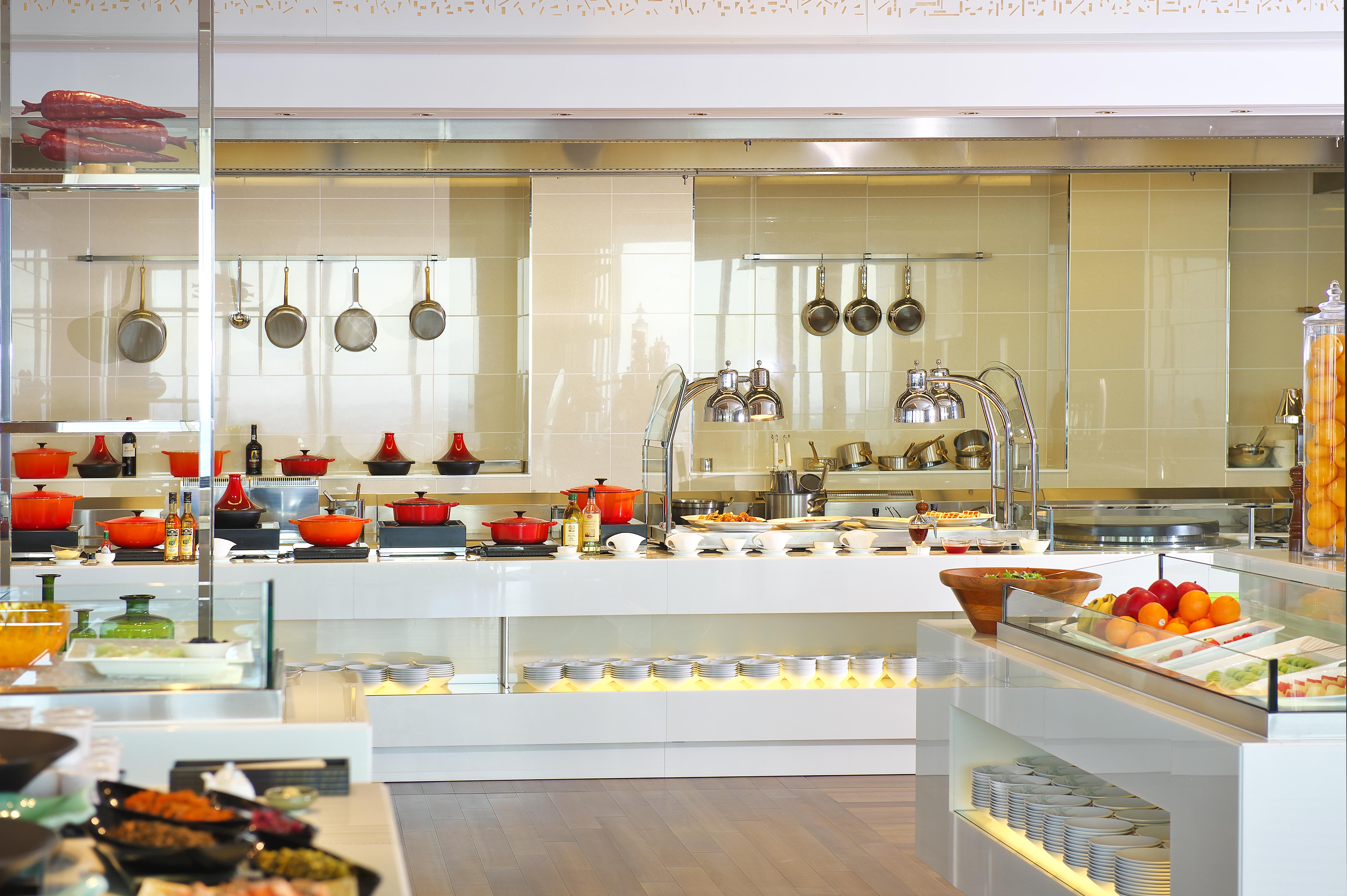 Osaka Marriott Miyako Hotel Екстериор снимка