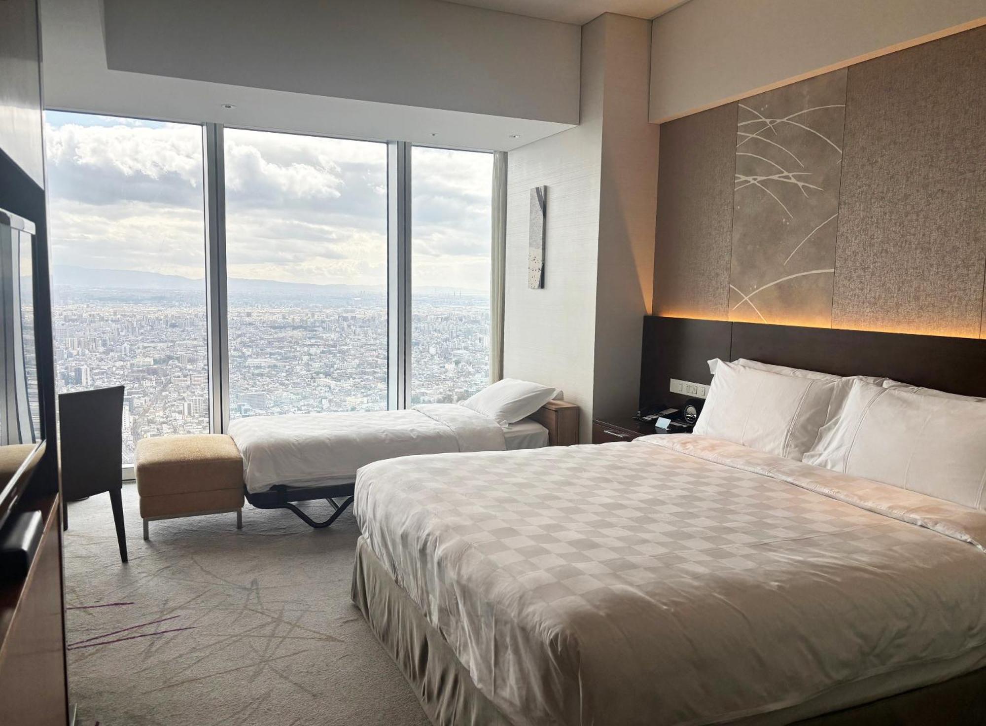 Osaka Marriott Miyako Hotel Стая снимка